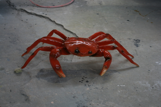 Swimming Crab Resin Sculpture 50cm Height Cartoon Style