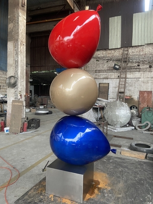 ODM FRP And Resin Balloon Sculpture Outdoor Decor