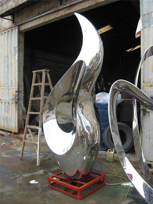 Custom Metal Garden Statues Sculptures Pieces Hotel Modern Art Sculptures