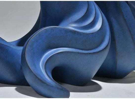 Blue Custom Resin Sculpture Matte Abstract Form Sculpture Club Exhibition Decoration