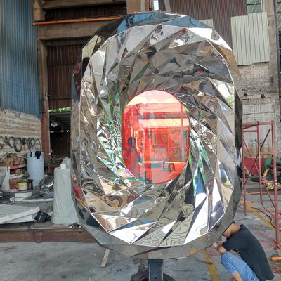 Abstract metal sculpture diamond glazed patio exhibition hall decorated with stainless steel crafts